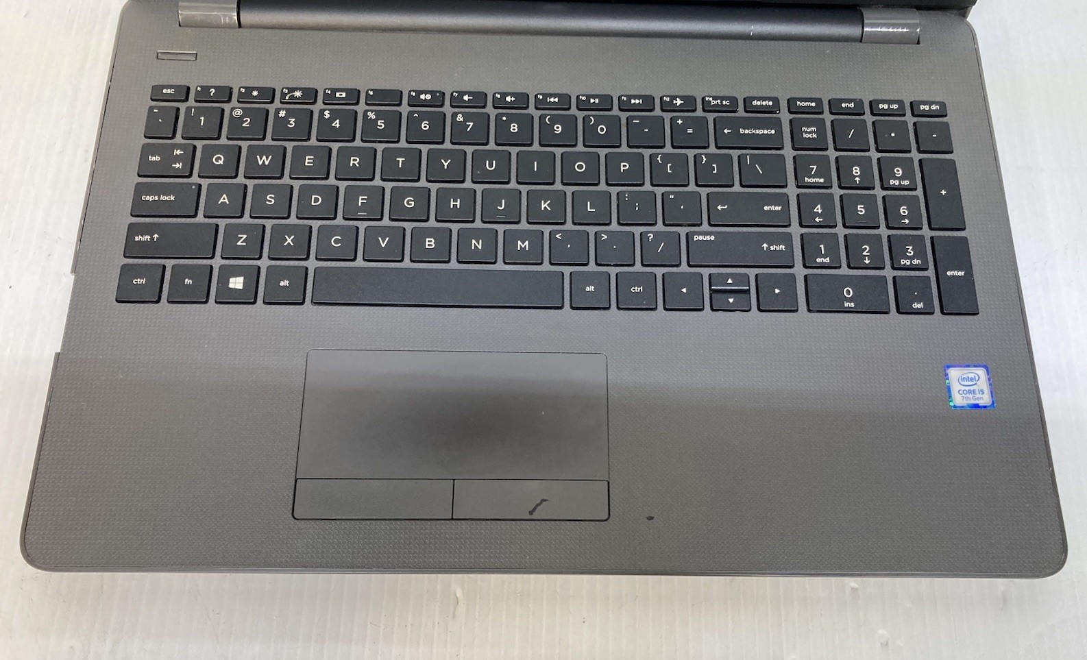HP NoteBook 250 G6 i5-7200U 2.5GHz | 8GB DDR4 | NO OS/SSD – Boots to Bios