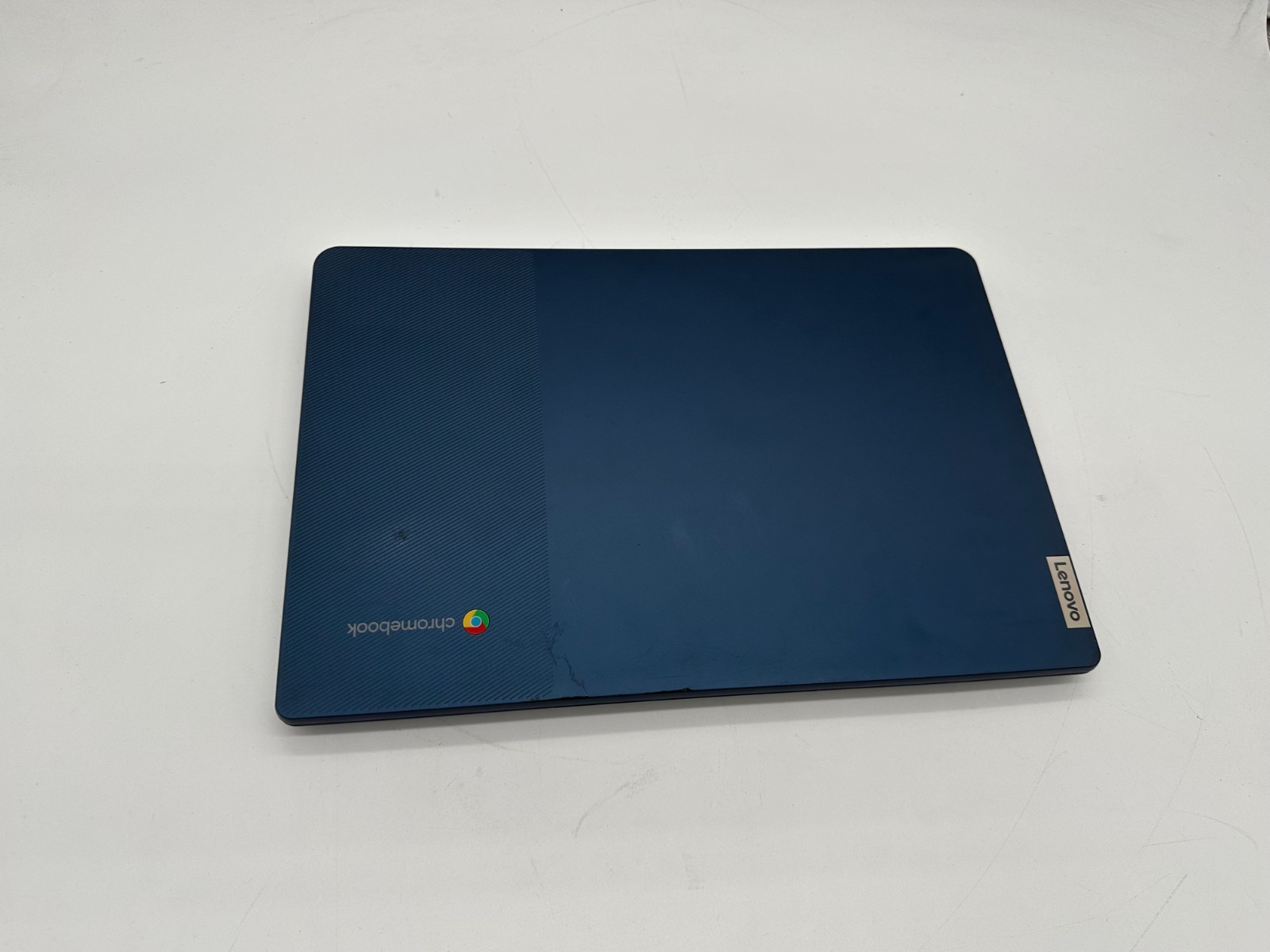 LenovoIP SLIM 3 14” MEDIA TEK KOMPANIO 520 2.06GHZ 64GB eMMC 4GB LPDDR4X BLUE/C