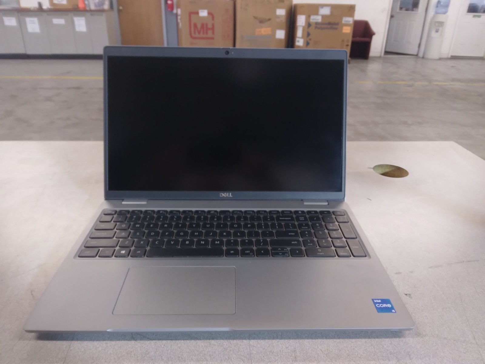 Dell*Latitude*5520*Intel*i5-1165G7*256GB*NVMe*8GB*DDR4*Iris*Xe*Graphics*No*OS