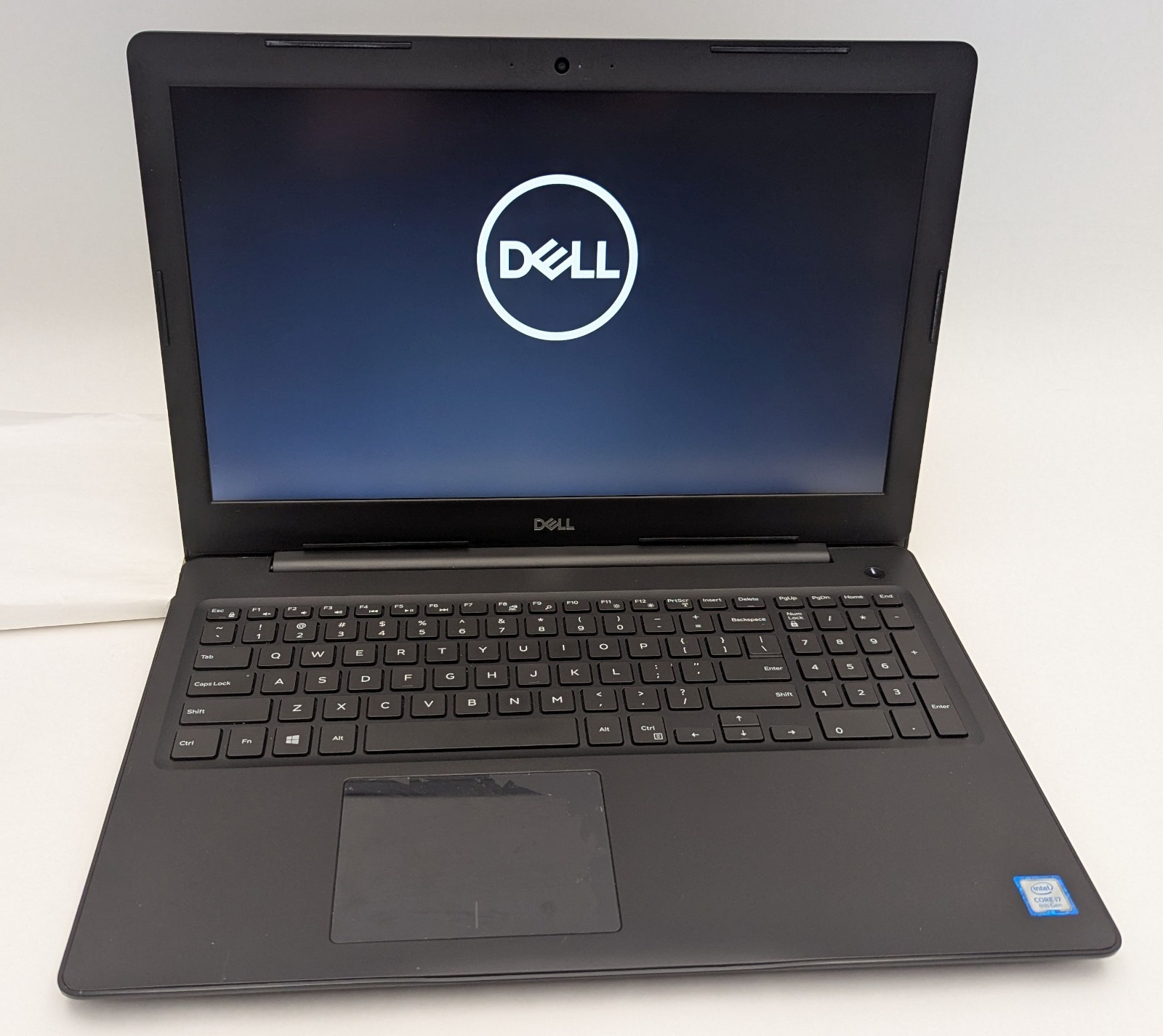 Incomplete Dell Latitude 3590 15.6″ Laptop i7-8550U 1.80GHz 8GB RAM Radeon R7