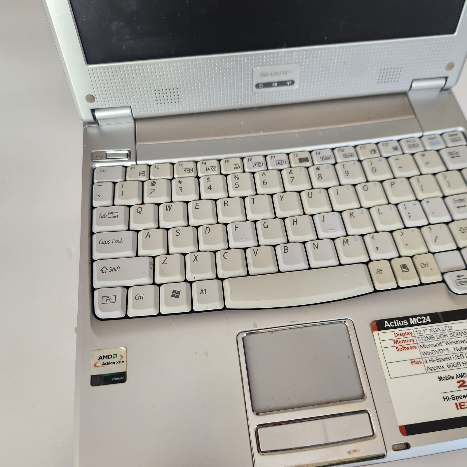 Vintage Sharp Notebook Actius PC-MC24 Win XP 12.1 LCD AMD Athlon Retro Classic