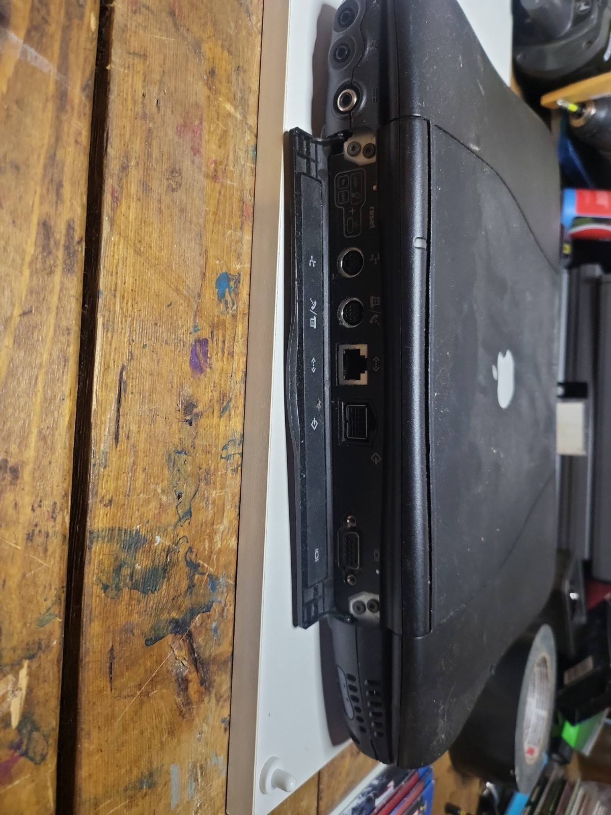 Apple Powerbook G3 M4753 300MHz -1MB PowerPC 750 64MB RAM 8GB – Untested