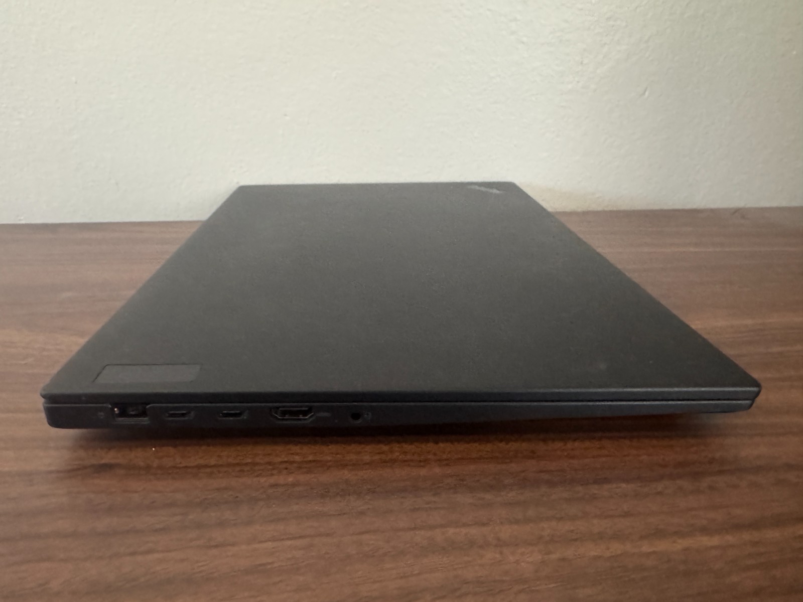 Lenovo ThinkPad P1 Gen 4 i7-11800H 16″ 2560×1600 16GB 512GB SSD NVIDIA T1200