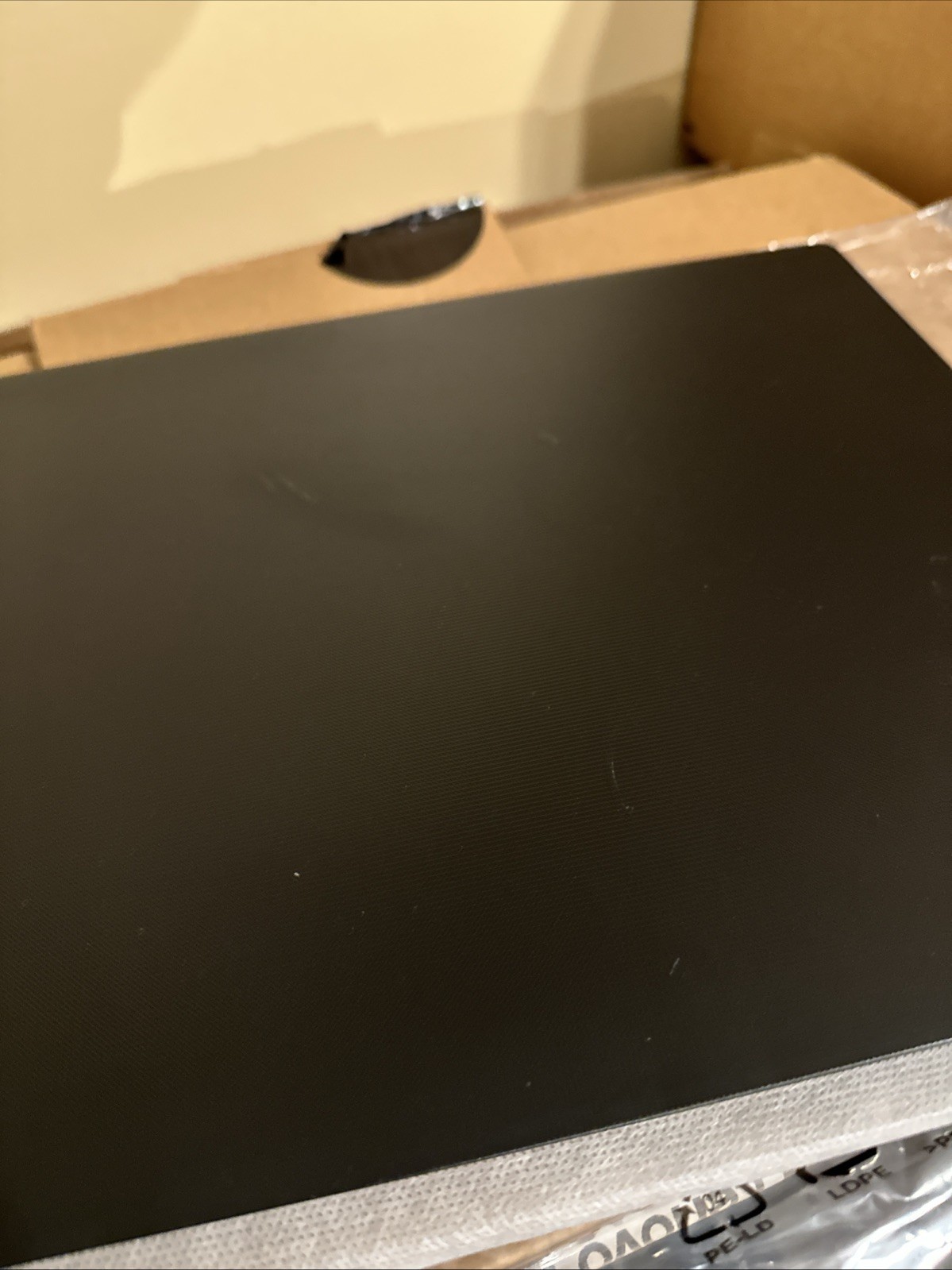 New Sealed Lenovo IdeaPad 3 14IML05 14″ 4G 128GB SSD Intel Pentium Gold 6405U