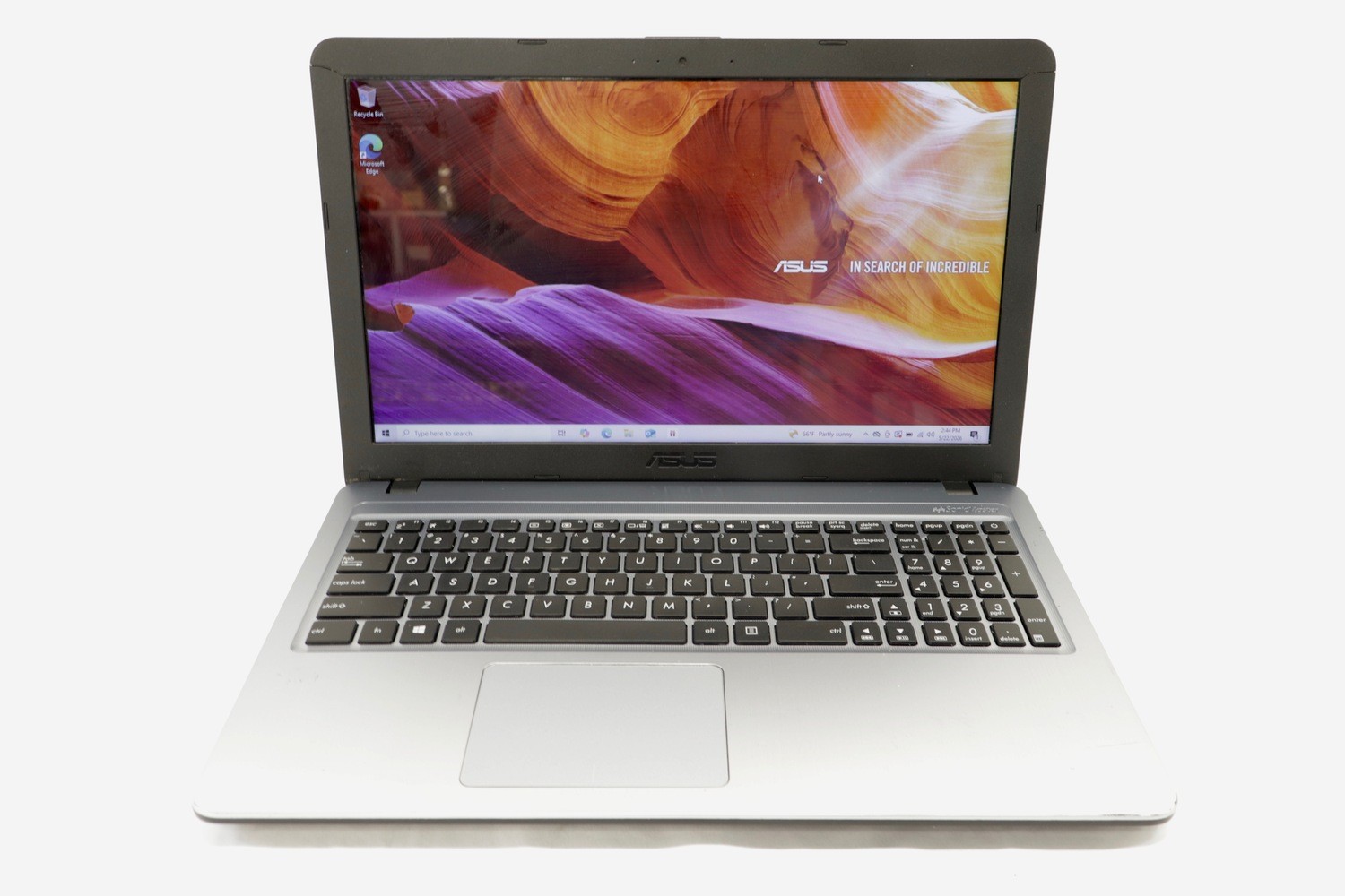 ASUS X540B-RB94 A9-9425 8GB 1TB HDD 15.6 Laptop W10