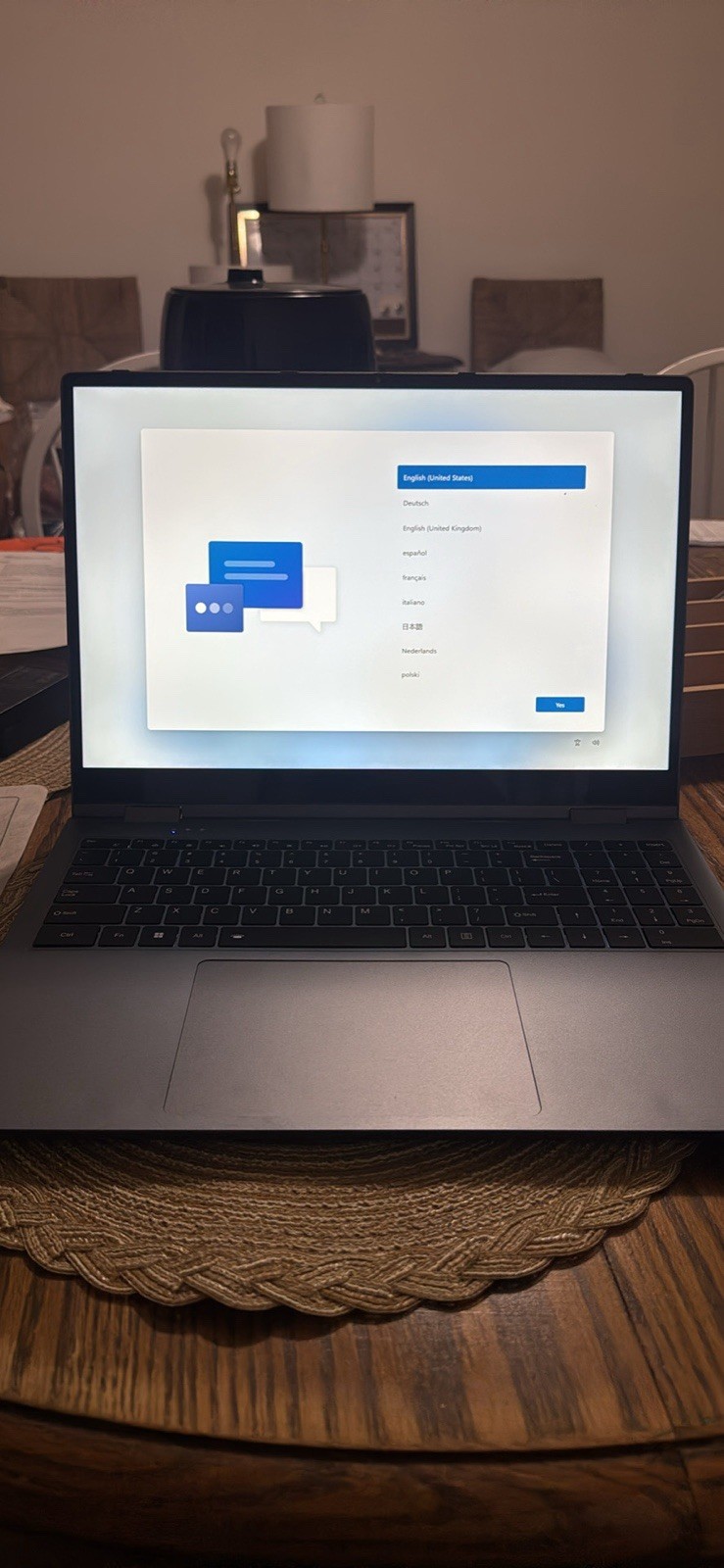 Jumper 16-inch 2-in-1 Touchscreen Laptop | 16GB RAM | 640GB Storage | No Charge