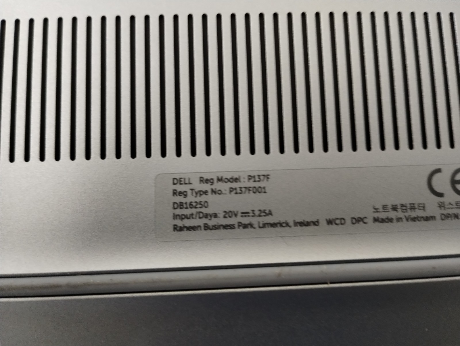 DELL 16 DB16250 VPVXG Intel Core Ultra 9 288V, 3.30 GHz, 32 GB RAM, 1 TB NVMe
