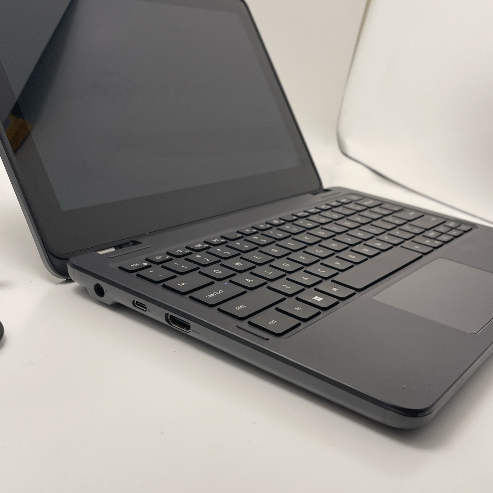 360• Dell Latitude 3120 11″ Laptop Pentium Sliver N6000 8GB RAM 128GB Win 10Pro