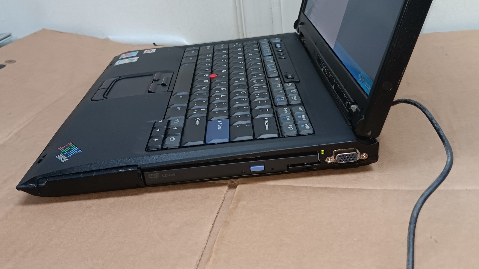 Retro Loaded IBM Thinkpad R52 Gaming Laptop 1.73 GHz 2 GB Ram Windows XP Hme SP3
