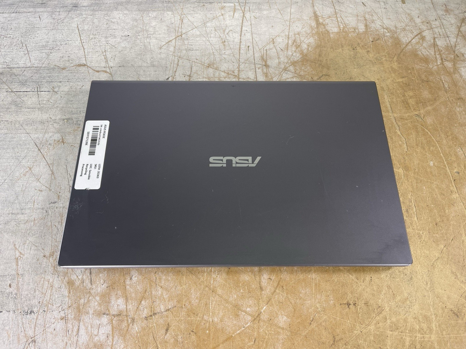 ASUS VIVOBOOK R565E i5-1135G7 @ 2.40GHz, 20GB RAM, NO HDD/OS