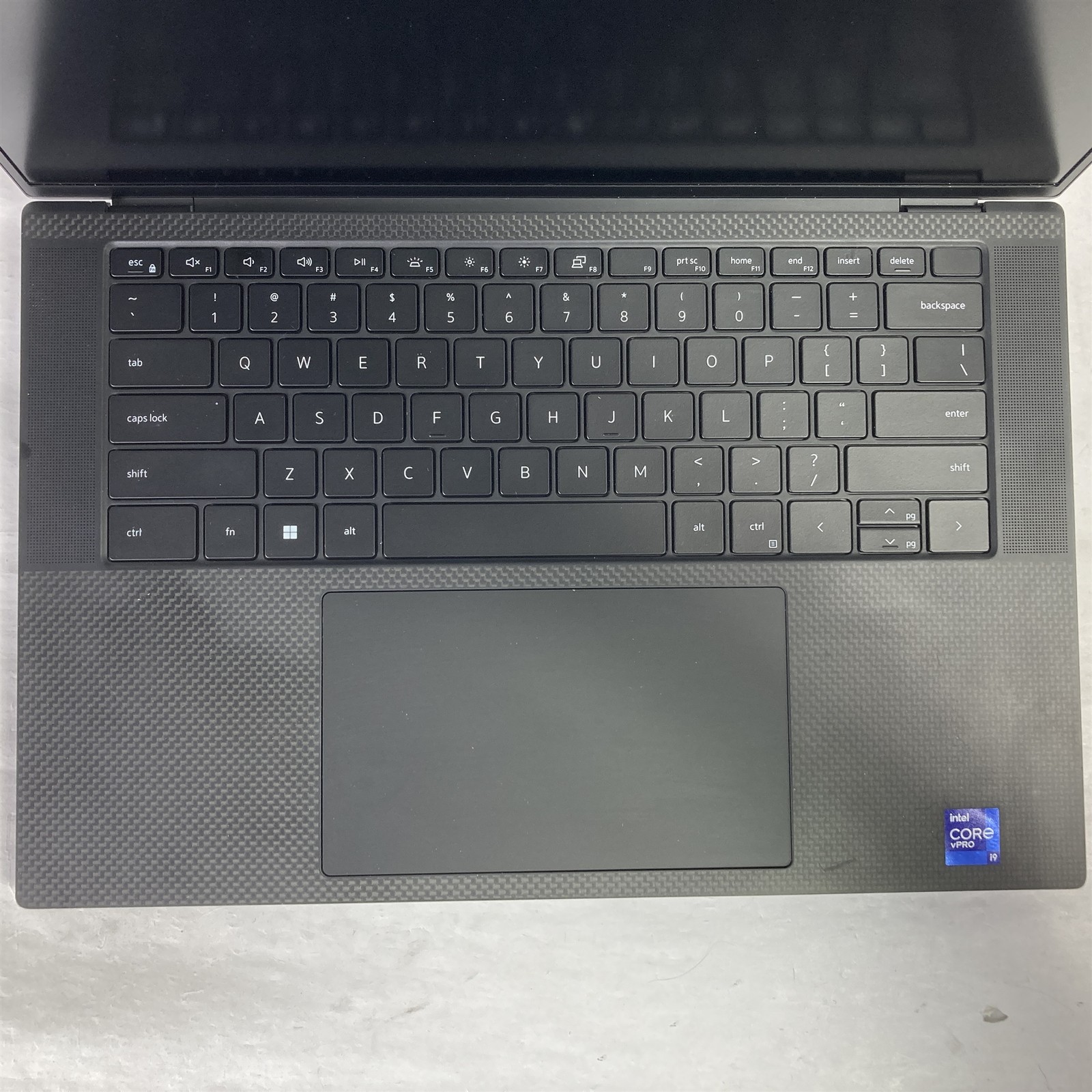 Dell Precision 5560 15.6″ Core i9-11950H 2.6GHz – 64GB – 1TB NVMe SSD – Win 11