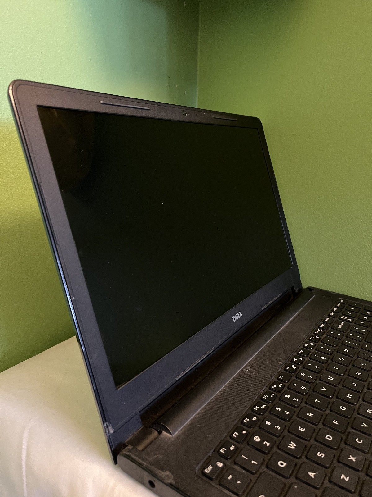 Dell Inspiron 3552 Laptop Intel Celeron N3060 4GB RAM 500GB HDD Windows 10