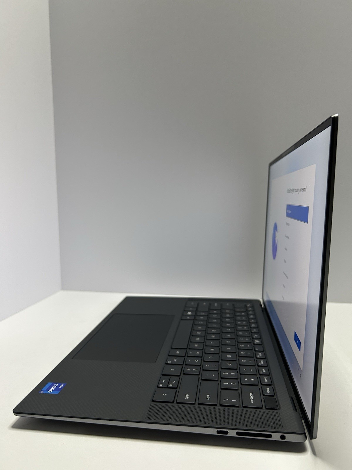 Dell Precision 5570 (Intel Core i7-12800H@2.4GHz, 32GB DDR5, 512GB SSD) W11 OS
