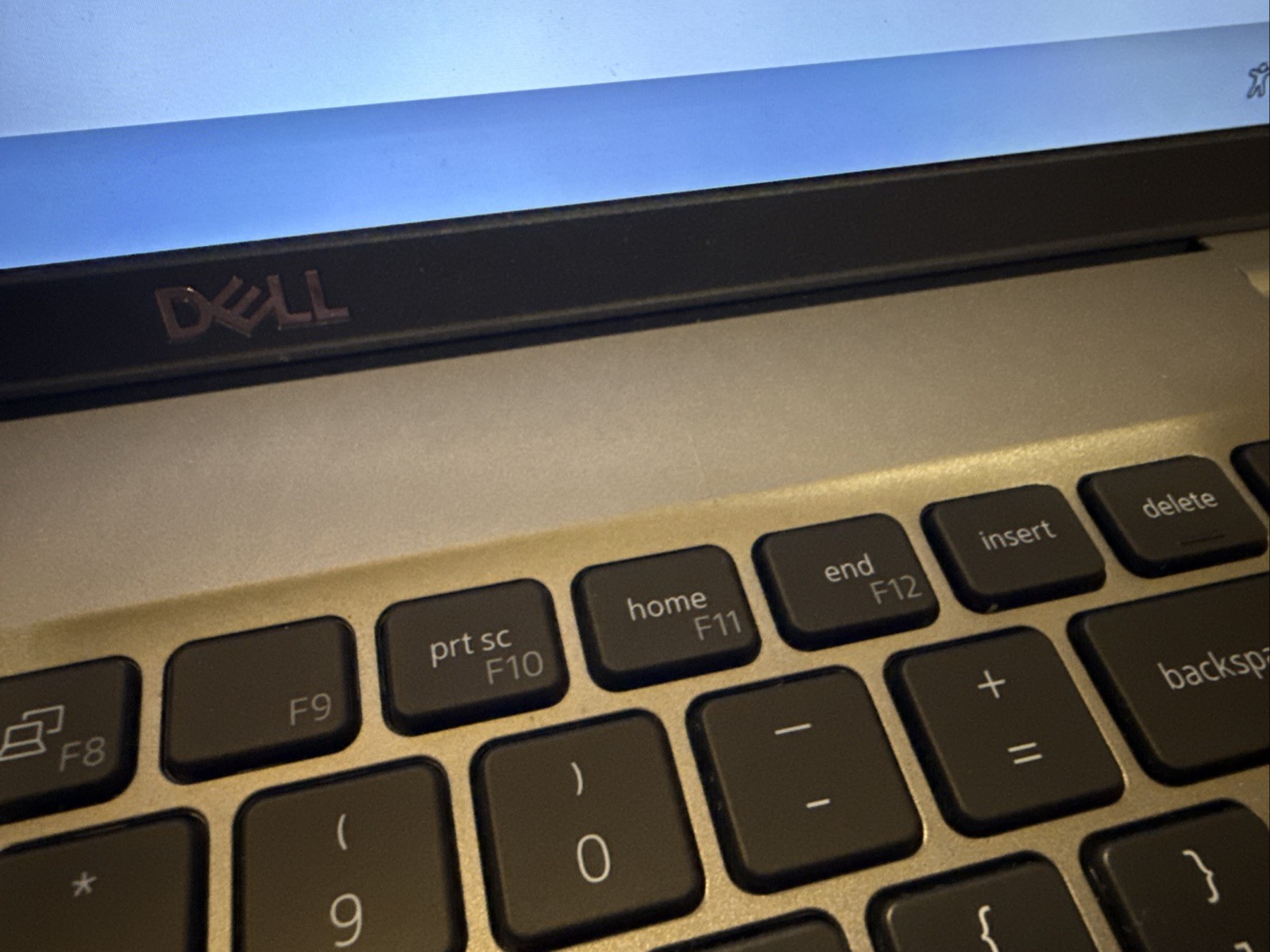 Dell Latitude 5520 Core i5-1145G7 4.00GHz 16GB RAM 256GB SSD Iris Xe Win 11 Pro