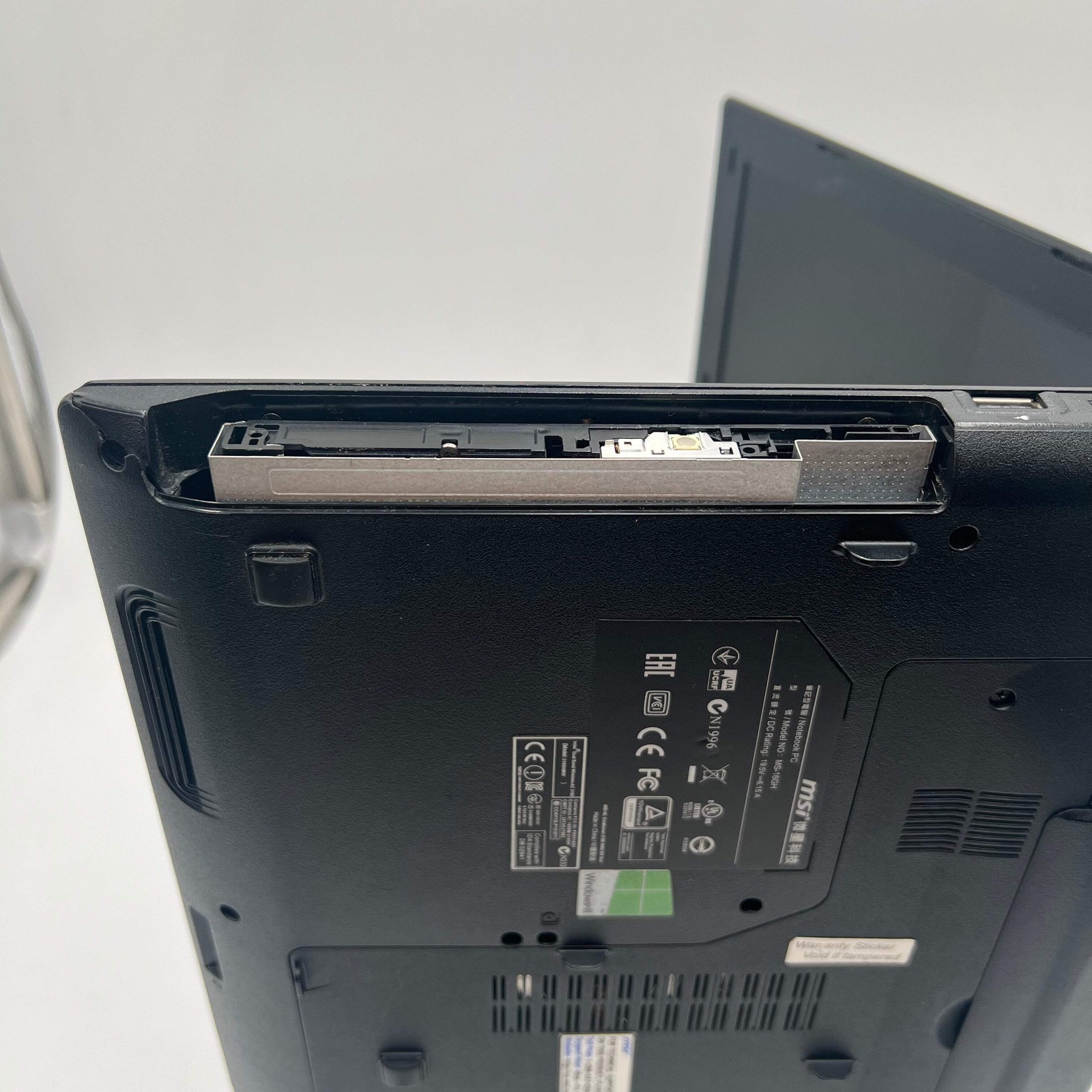 MSI MS-16GH 15″ Core i7 2.6GHz 8GB 1TB GTX 950M Laptop Used B
