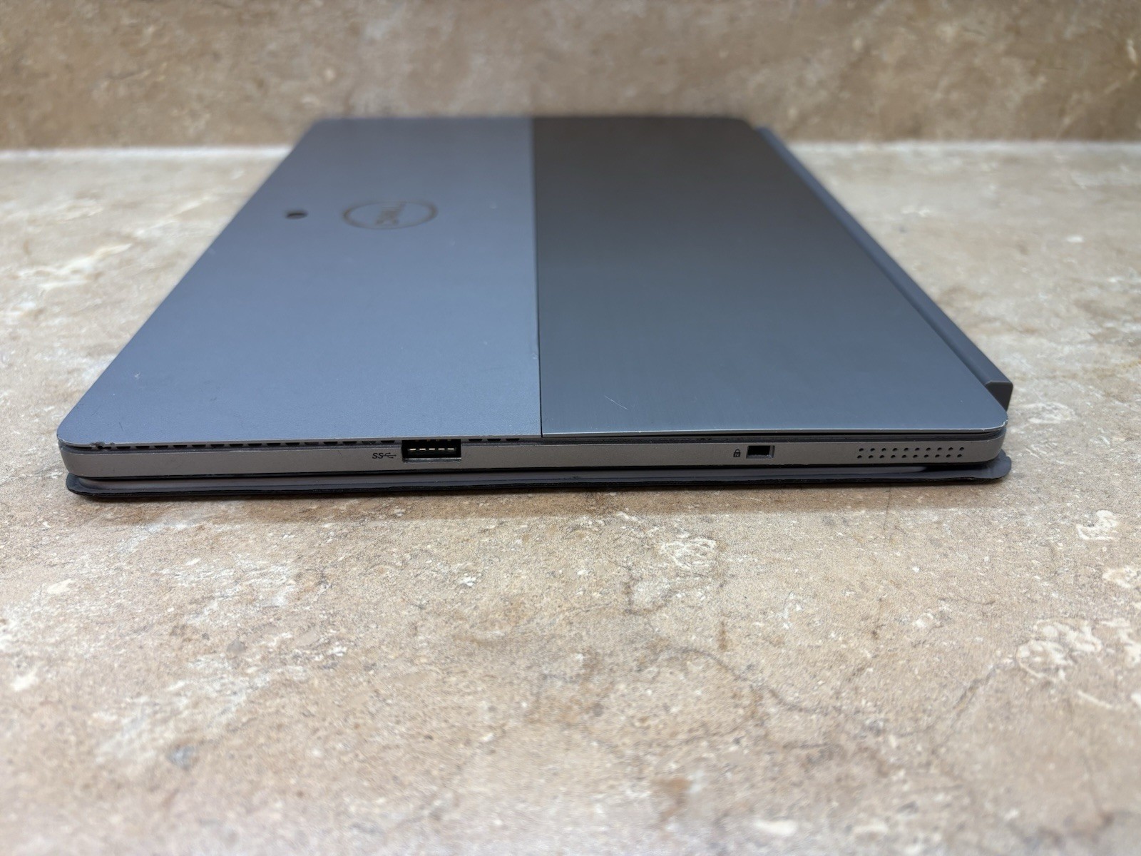 Dell Latitude 7000 2-in-1 Laptop Touchscreen i5 8GB RAM 256GB SSD