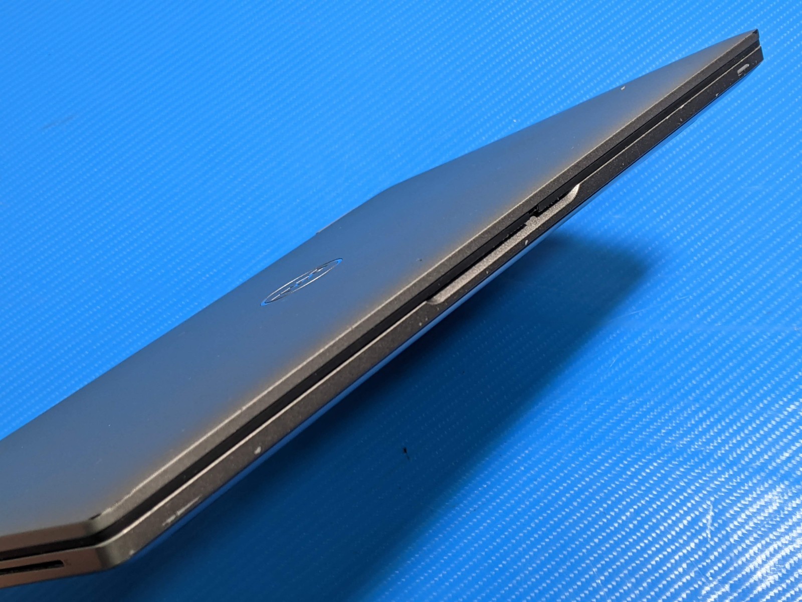 Dell Latitude 5320 13.3″FHD Core i7-1185G7 3GHz 16GB 256GB SSD Win11Pro +Charger