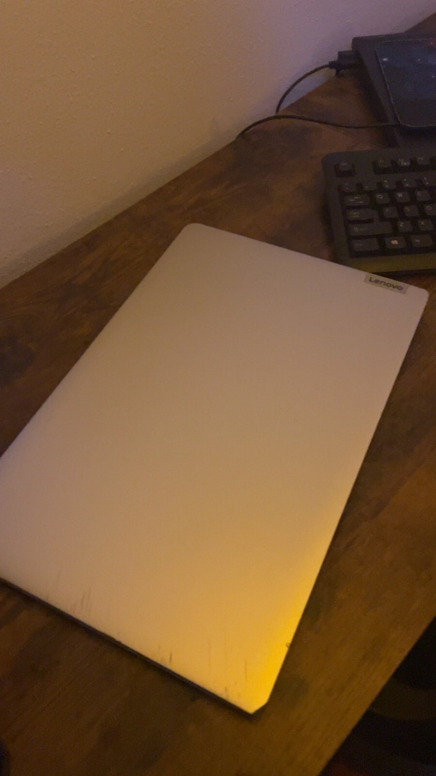 Laptop Lenovo idea book 1
