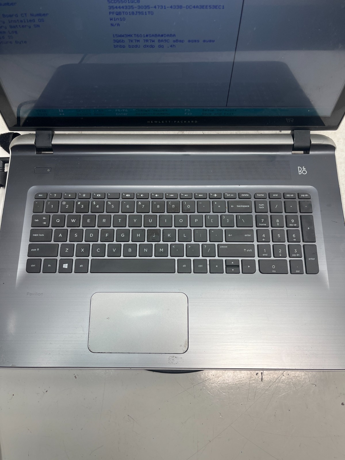 Hp Pavilion 17-g121wm AMD A10 Extreme Radeon R8 4GB NO HDD