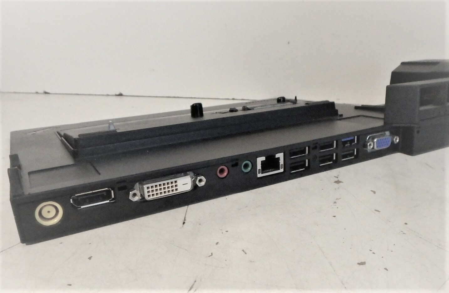IBM Lenovo ThinkPad Mini Dock Series 3 4337 0C10040, 04W3940 w/o Keys #0C10040