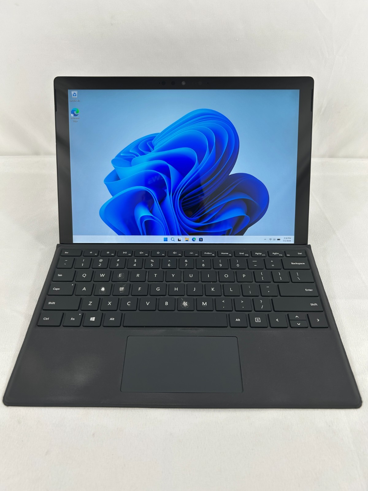 Microsoft Surface Pro 7 12.3″| i7-1065G7 | 16GB RAM | 256 GB NVMe | W11Pro