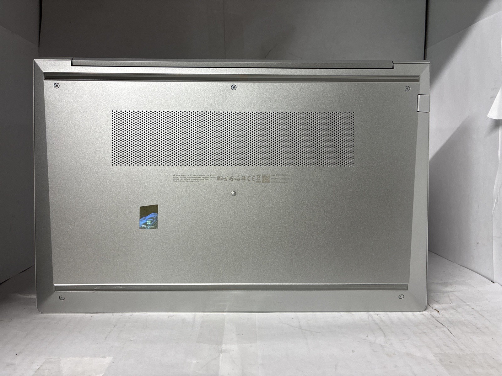 HP EliteBook 650 G9 15.6″ Laptop i5-12th Gen 16GB 256GB SSD Win 11 Pro + Cord
