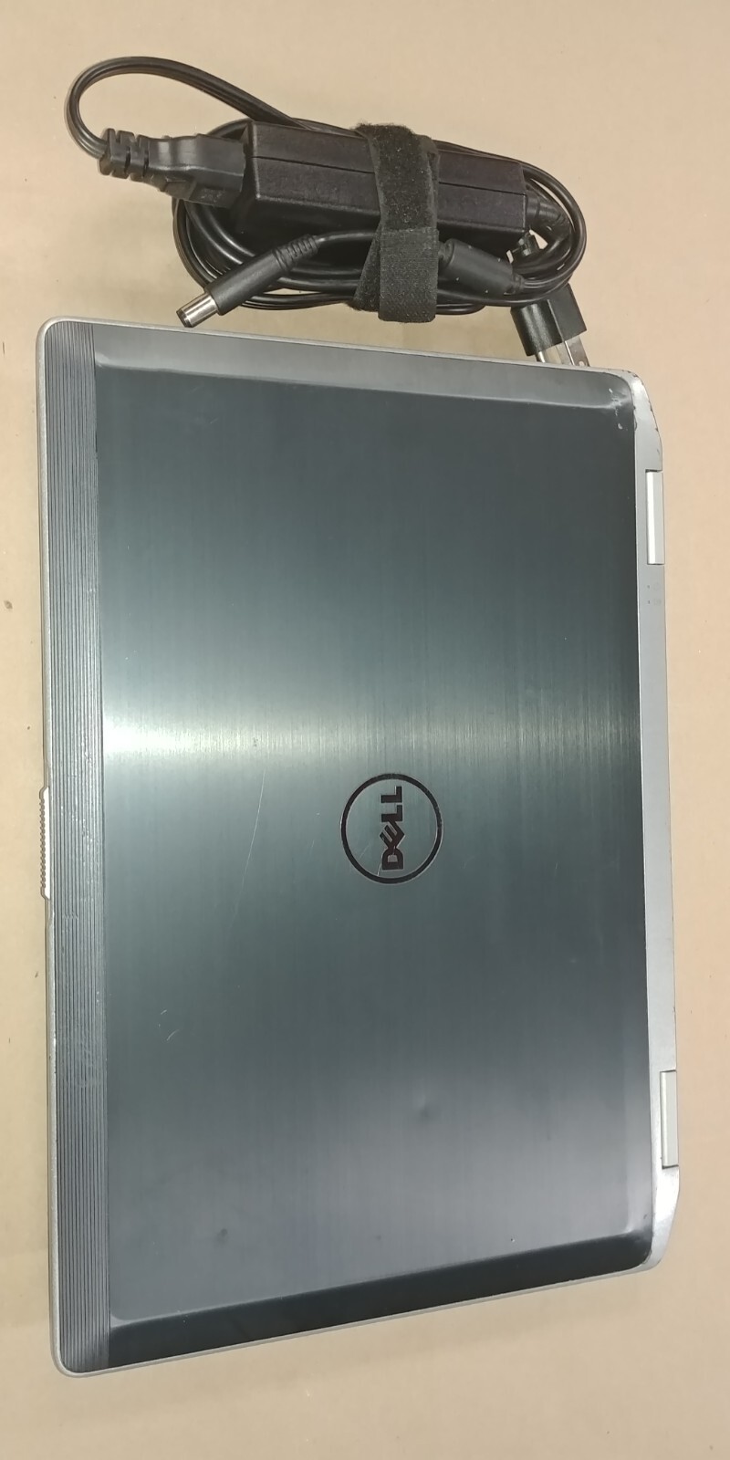 Dell Latitude E6420 14″ Intel i7-2720QM 6 GB 320 GB HDD
