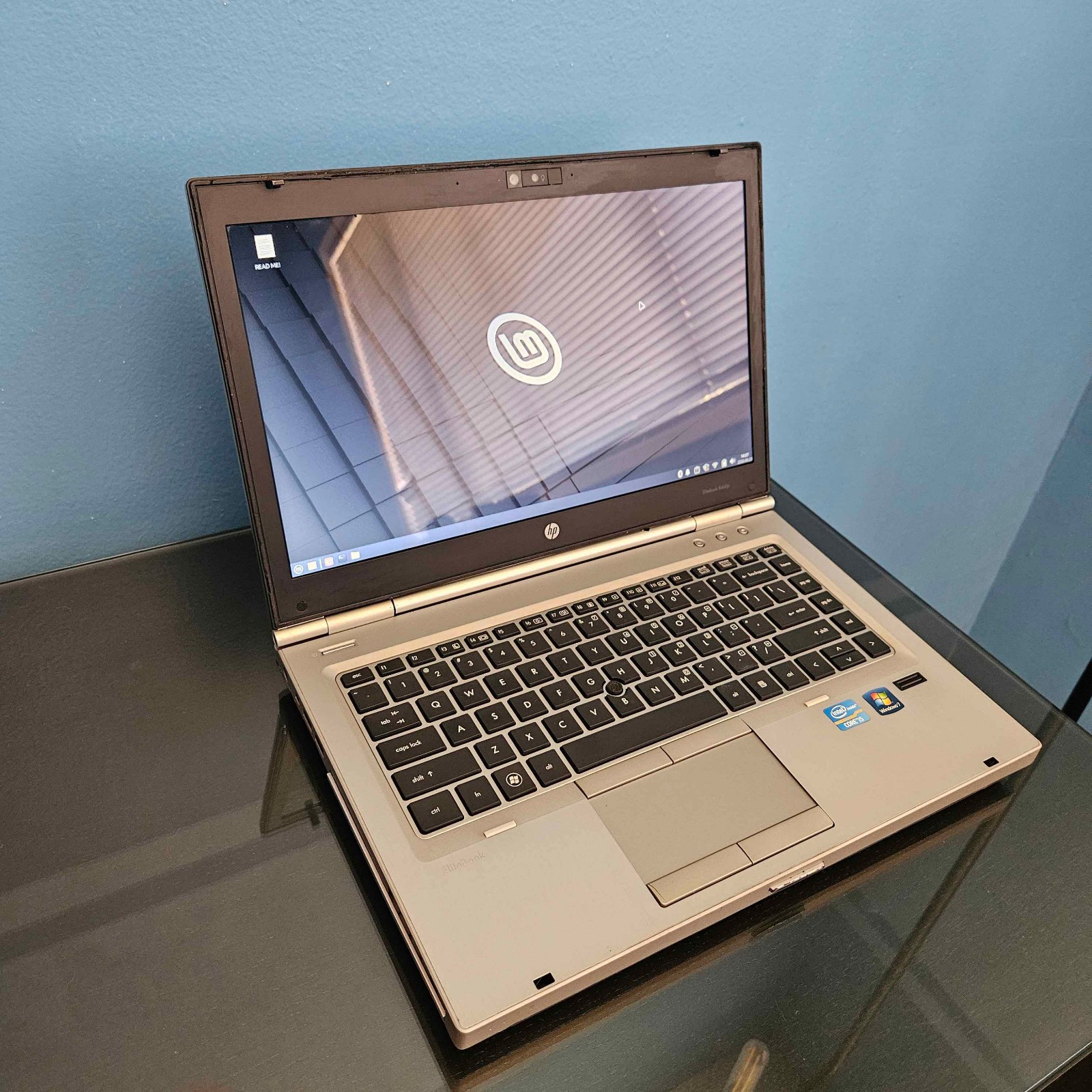 (READ) HP EliteBook 8460p Core i5 8 GB RAM 500 GB HDD Linux Mint