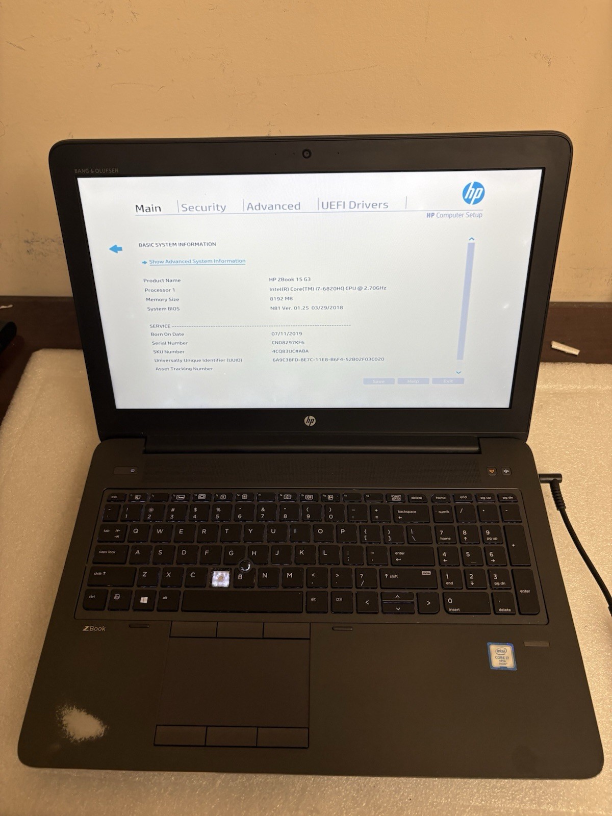 Lot of 2 HP ZBook 15 G3 15.6″ Intel i7-6820HQ – 8GB – No Hard drive