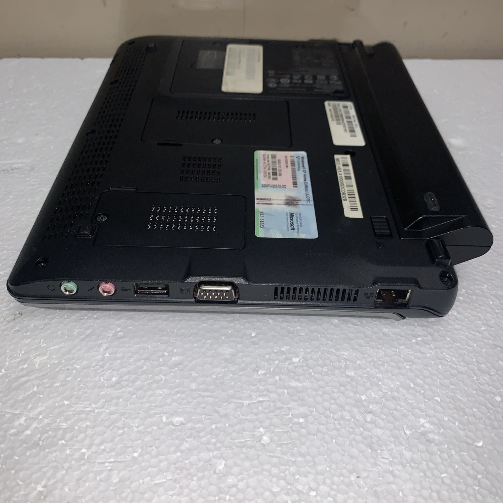 Gateway Netbook KAV6 Intel Atom N270 1.6GHZ 160GB HD 1GB RAM Windows XP PRO SP3