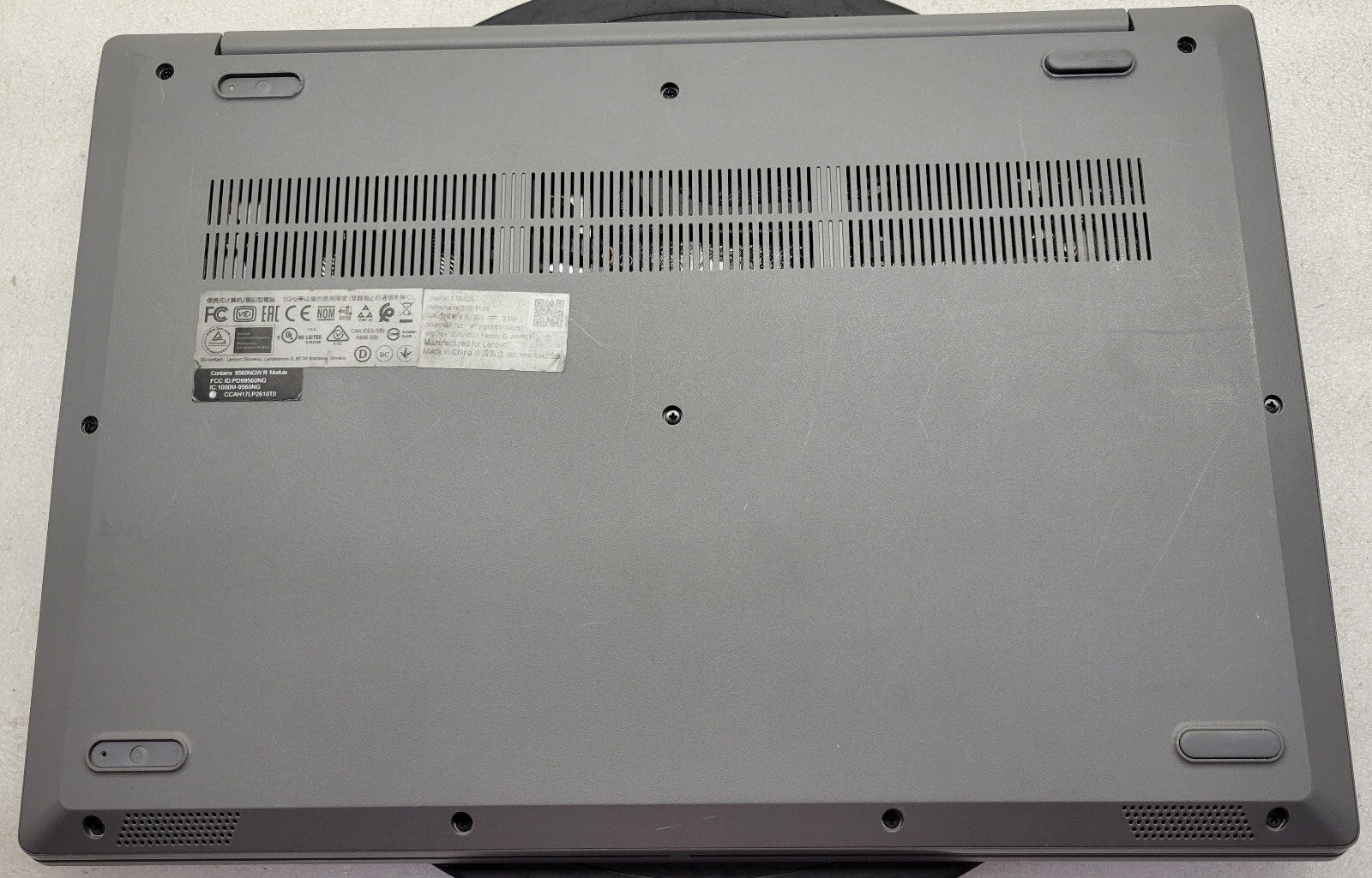 Lenovo IdeaPad 3 1511L05 i3-1005G1 1.20GHz 8GB DDR4 256GB NVMe NO OS/HDD