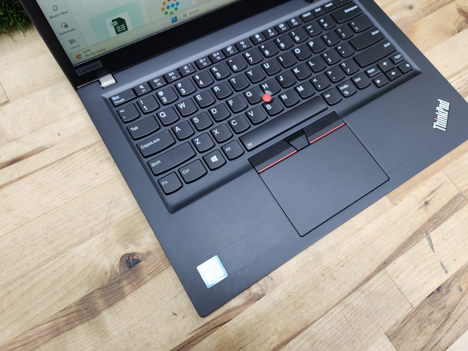Lenovo ThinkPad T490s FHD Touchscreen i7-8665U 16GB 256GB SSD Windows 11 Pro ~