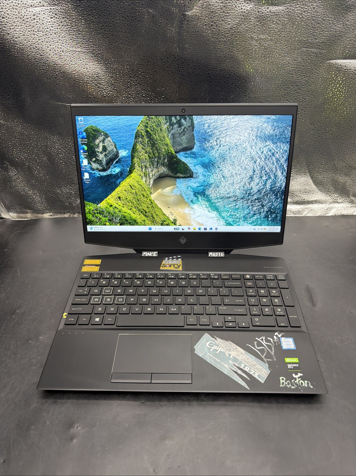 USED HP OMEN 15.6″ FHD (I7-9750H @2.60GHz, 512GB SSD, 32GB RAM, GTX 1660 Ti)