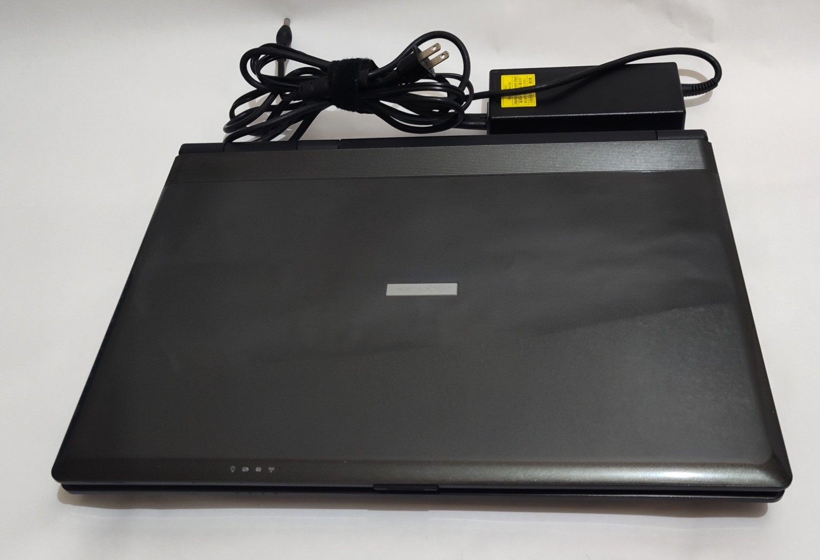 RARE OLD WINDOWS XP GAMING ASUS ASMOBILE NVIDIA GEFORCE CORE DUO Retro Laptop
