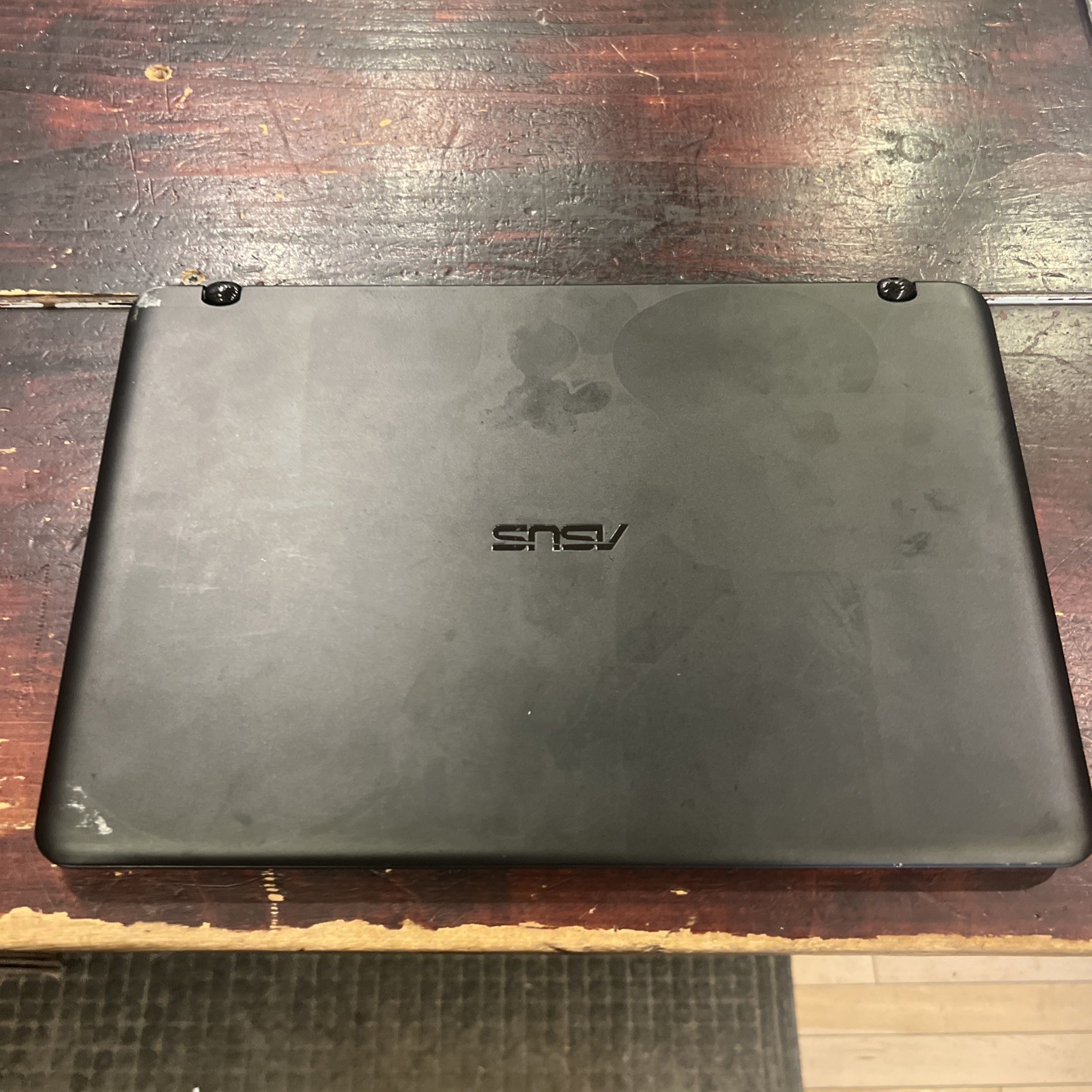 ASUS Q524UQK 15.6″ Intel Core i7 7th Gen., 2.7 GHz, 12 GB RAM, 480GB SSD) Laptop