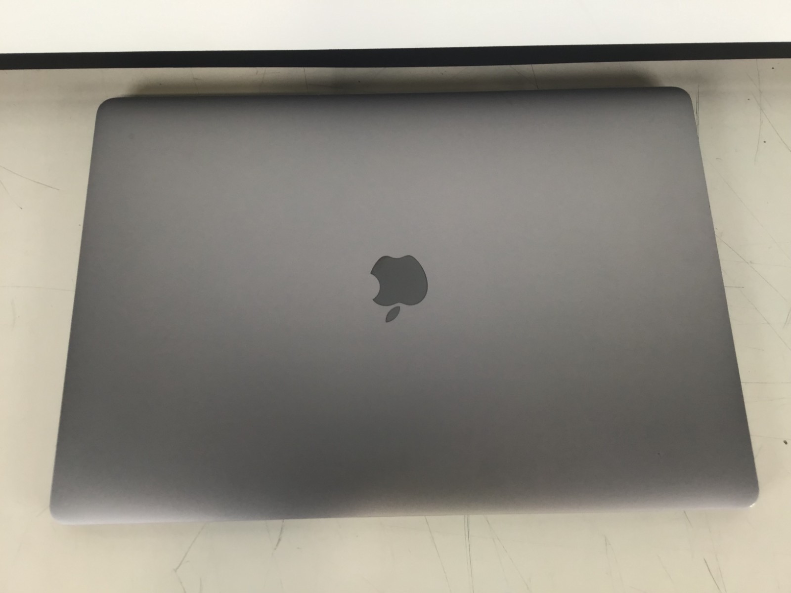 Lot of 2 Apple MacBook Pro 16″ A2141 i7-9750H 2.6GHz 16GB RAM 500B NVMe Gray~III