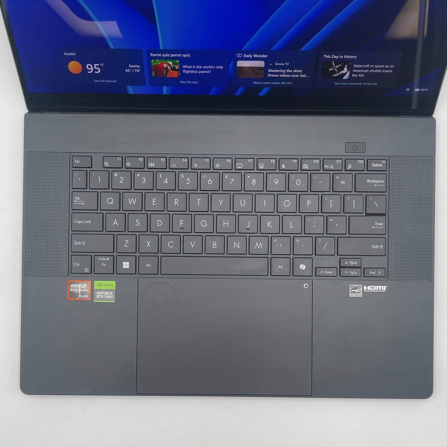 Asus ProArt P16 90NB1411-M001D0 16″ Ryzen AI 9 HX 370 2.0GHz 32GB RAM 1TB SSD