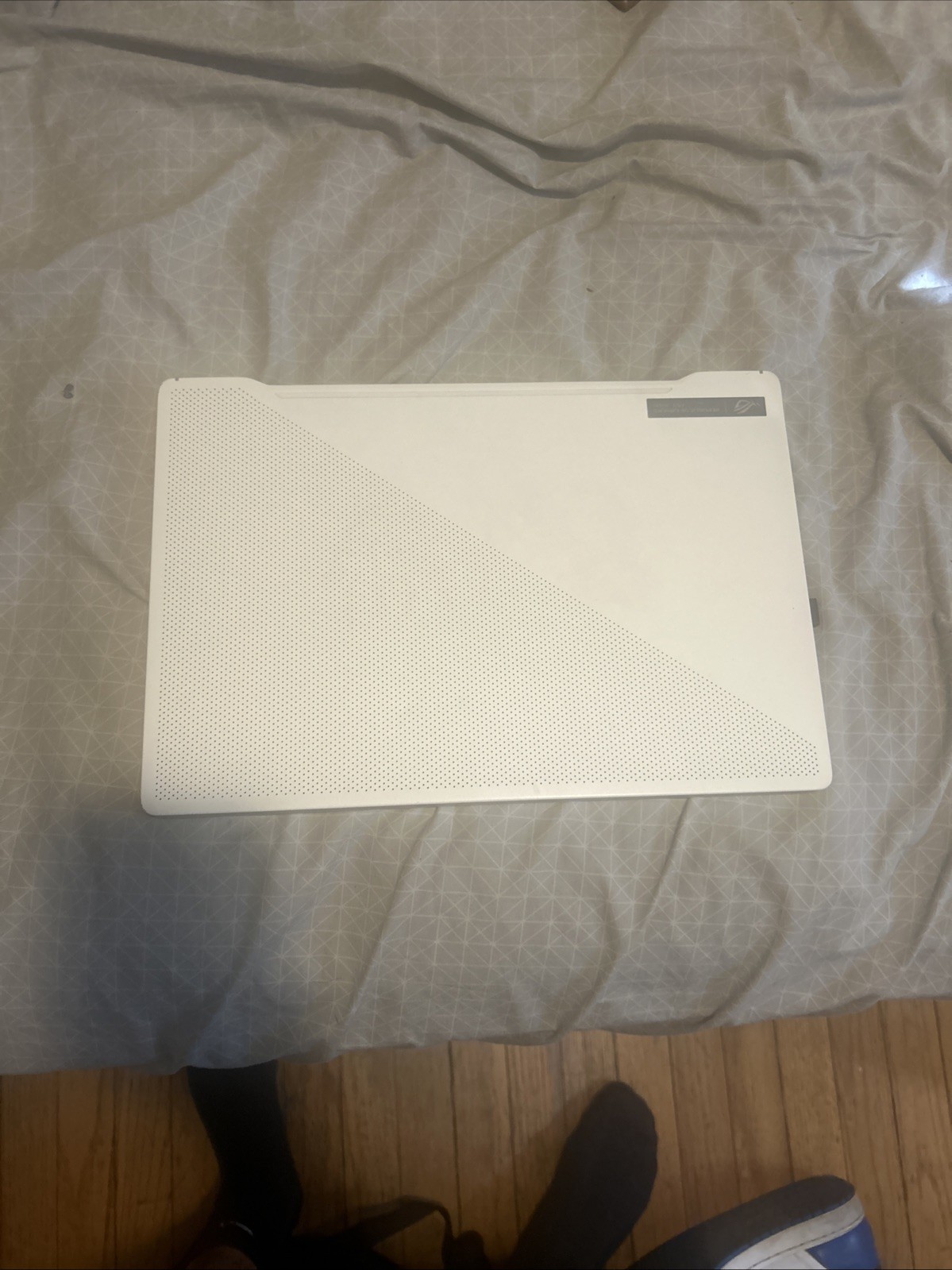 ASUS – ROG Zephyrus G14 14 Gaming Laptop – AMD Ryzen 9-16GB 1TB – (needs repair)