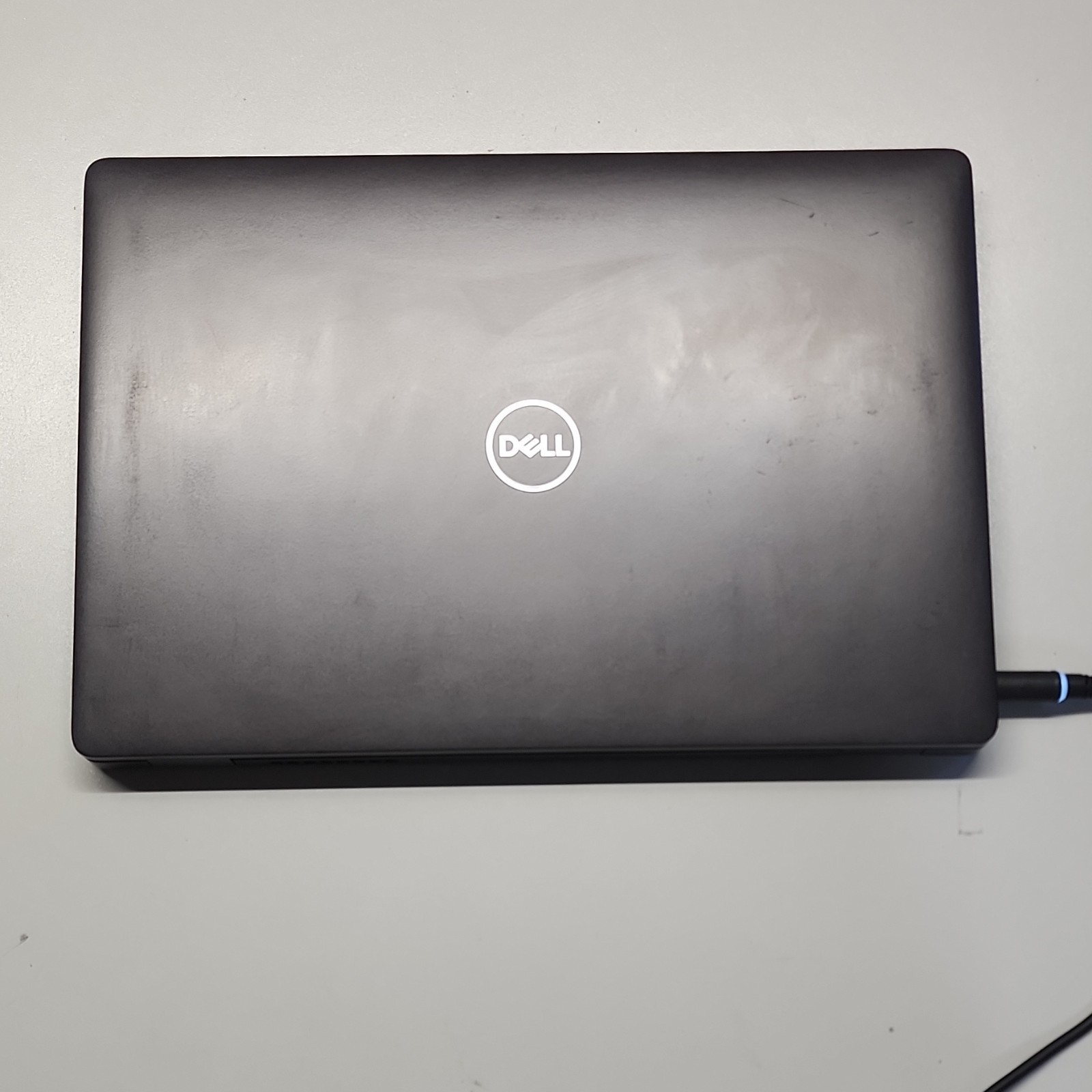 Dell Latitude 5300 13.3″ i5-8365U 16GB 500GB NVMe SSD Win 11 Pro Charger & Batt