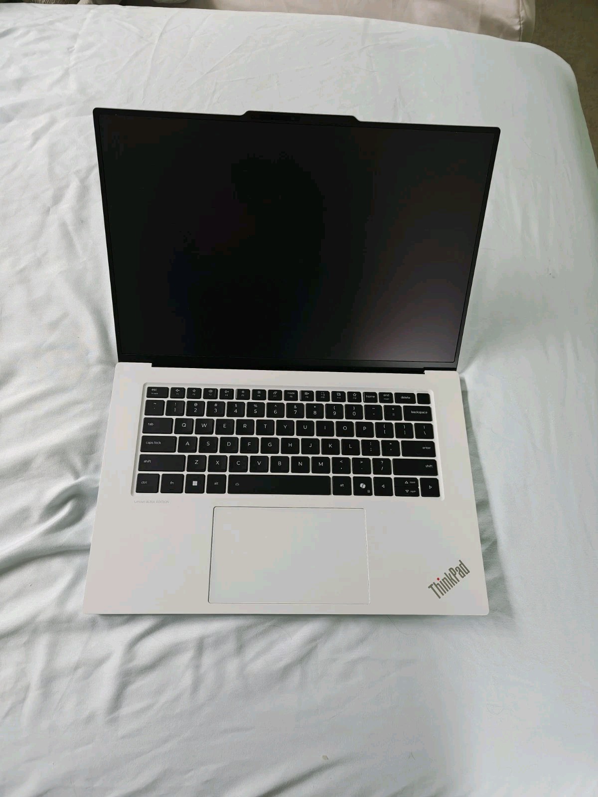 Lenovo ThinkPad X9 15 Aura Ed. Ultra 7 258V 32gb 1tb OLED Touch – Glacier White