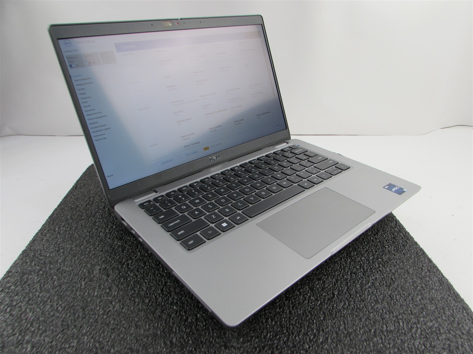 DELL LATITUDE 5340 1920X1080 TOUCHSCREEN I5-1345U 512GB SSD 16GB RAM NO O.S