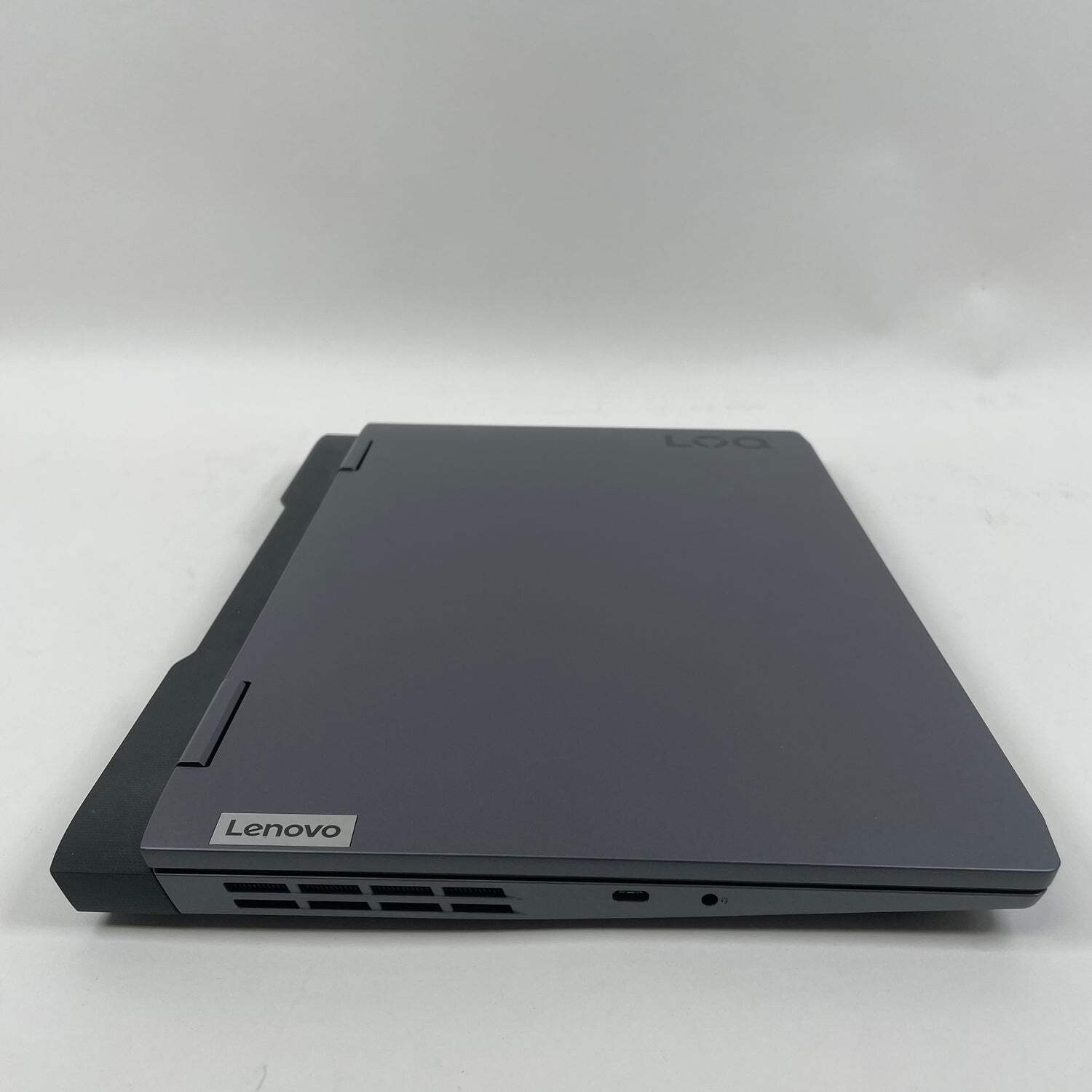 Lenovo LOQ 15 15IRH8 15.6″ i5-13420H 2.1GHz 8GB RAM 1TB SSD GeForce RTX 3050