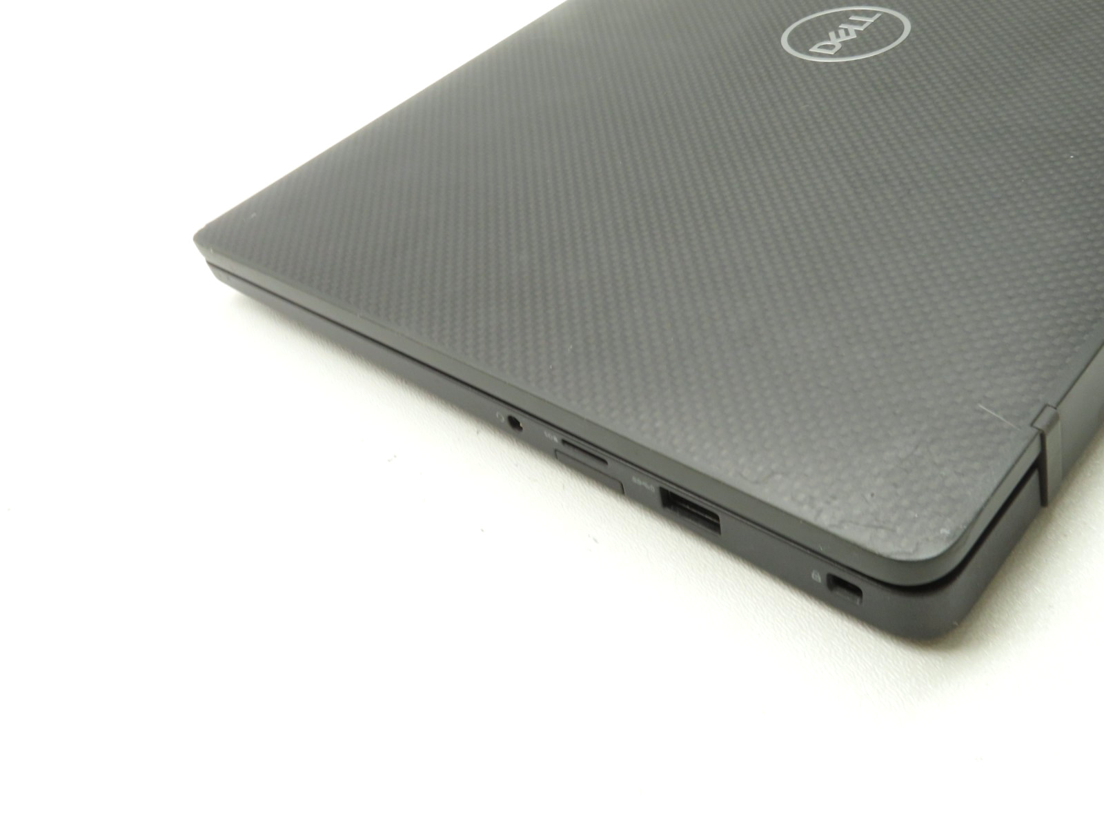 Dell Latitude 7400 14″ Intel Core i7-8665U 1.9GHz 8GB RAM 256GB SSD