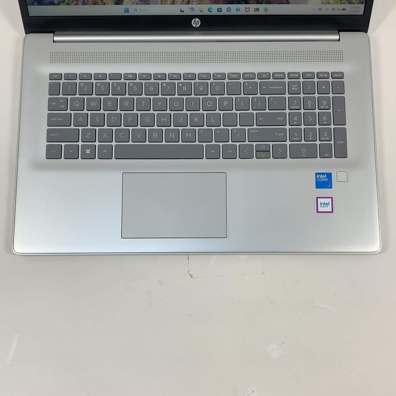 HP Laptop MT7902 17.3″ i3-100U 1.20 12GB RAM 512GB SSD