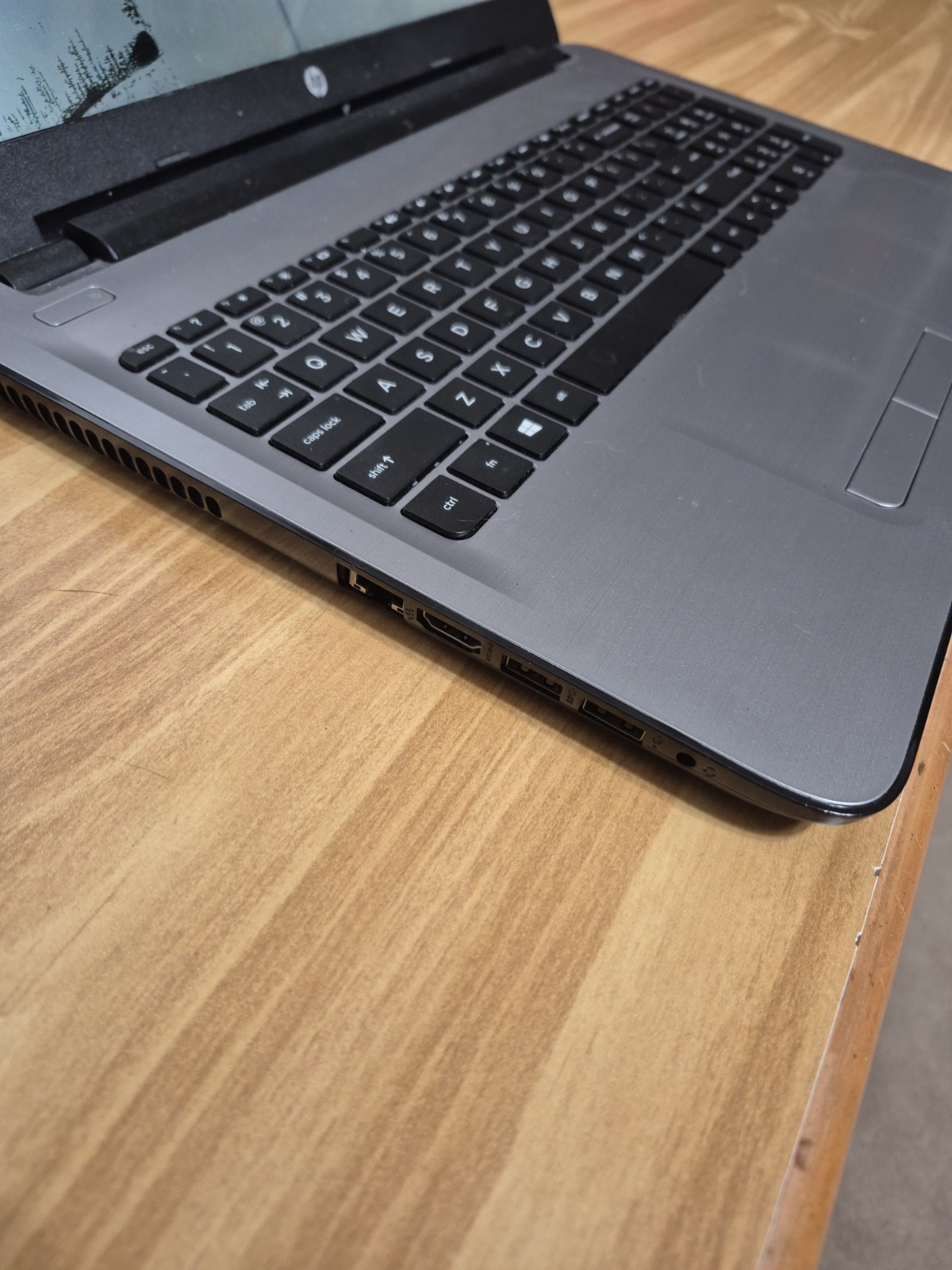 HP 15Z-DB000 Laptop – 15.6″, Broken Screen, Still Works, Charger Inc, For Parts