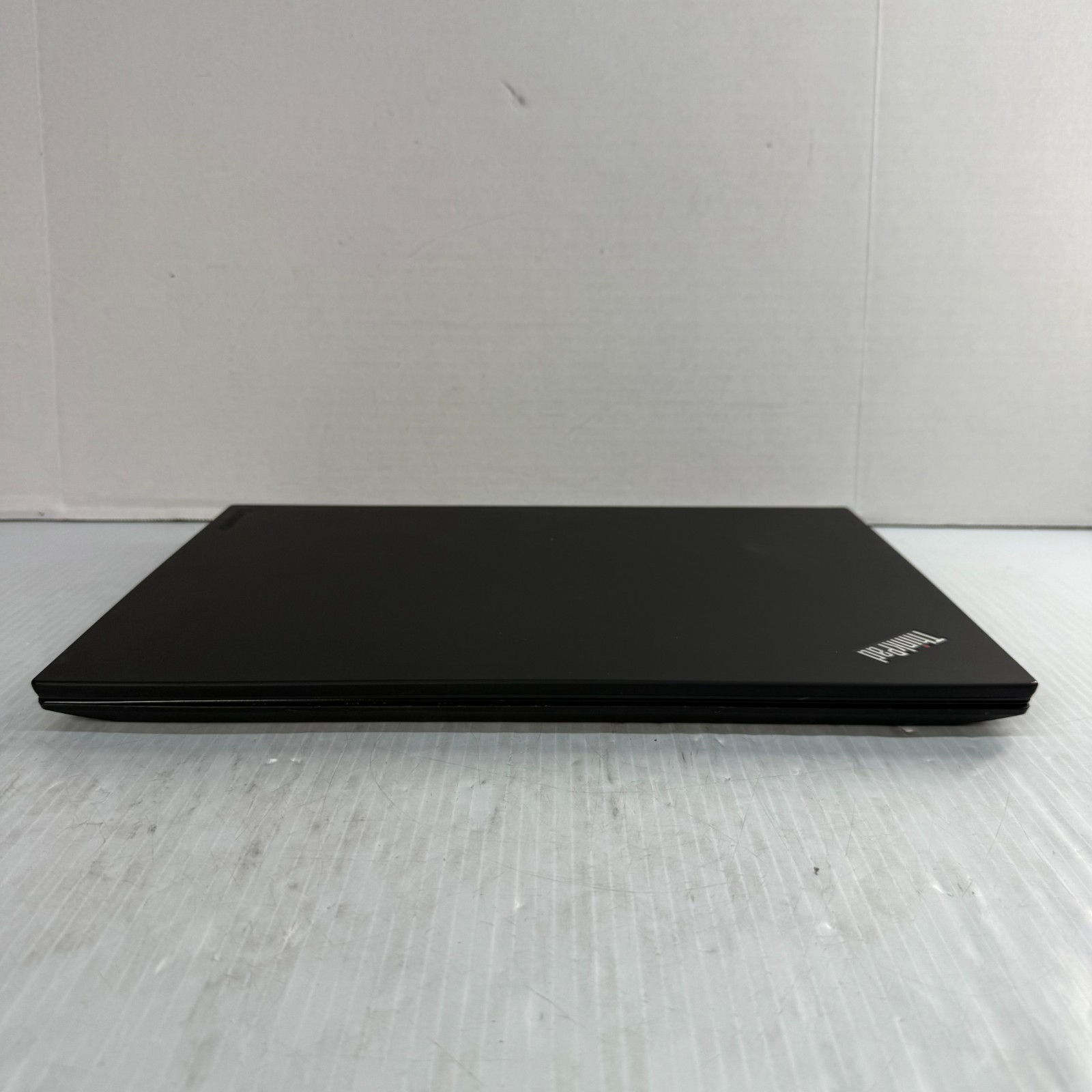 Lenovo ThinkPad T570 i5-7300U 15.6″ Laptop AS IS PARTS BOOTS for PARTS REPAIR
