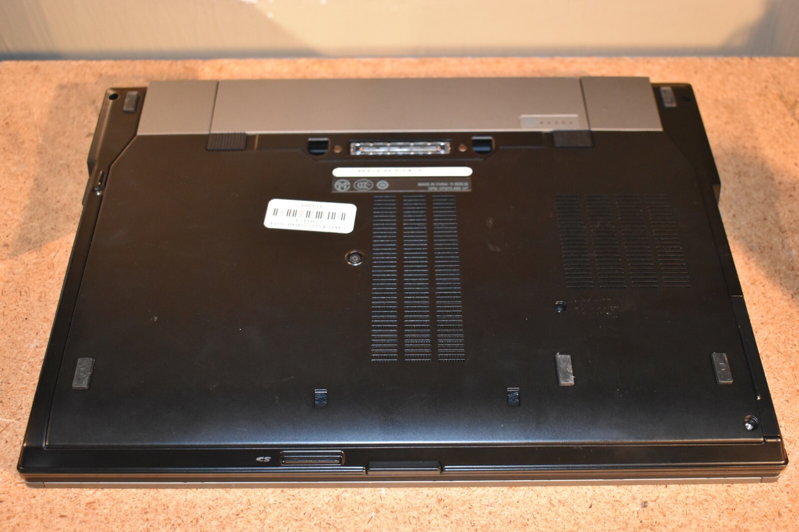 Dell Latitude E6410 Laptop Intel Core i5-540M 4GB RAM NVidia 3100M Windows 7 Pro
