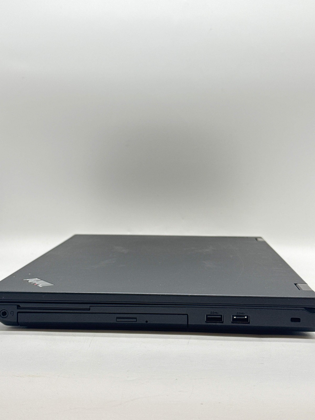 Lenovo ThinkPad L570 15.6″ Laptop i5-6200U 8GB RAM 256GB SSD Win 10 Pro No Webca