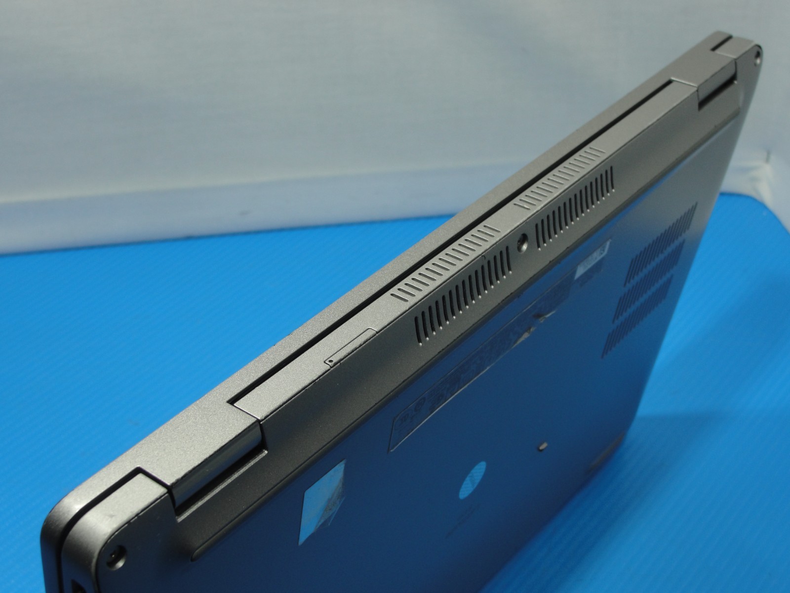Dell Latitude 5430 14″ FHD 4G LTE i5-1235U 1.3GHz 16GB 256GB SSD W11Pro+PA