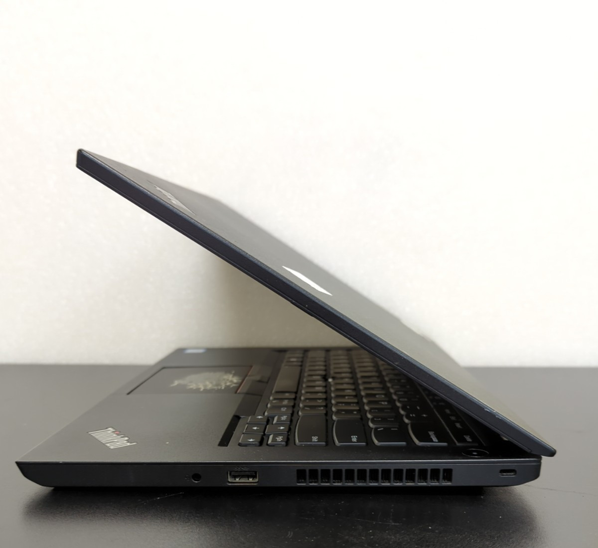 Lenovo ThinkPad L480 | Core i5-8350U | NO RAM | NO SSD | Keyboard Issue